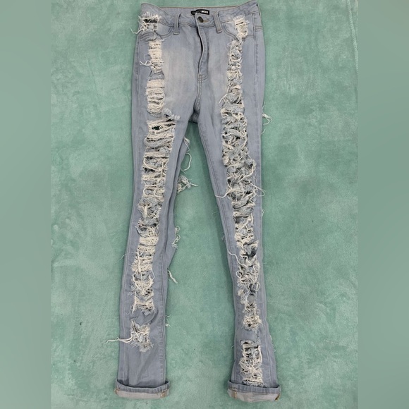 Ripped Fashion Nova Jeans - Picture 1 of 3